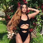 Мечтаете о нежных ласках и страстных поцелуях? Я готова подарить вам настоящее удовольствие.  Приесзжайте ко мне,  и я выполню все ваши самые смелые фантазии.  Не теряйте времени,  звоните прямо сейча ...