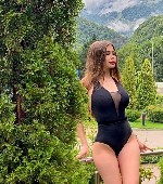 Ласковая,  чувственная,  умею создать атмосферу уюта и комфорта.  Для ценителей качественного отдыха без суеты.  Фото мои,  не фейк.  Работаю с хорошими людьми,  все детали обсудим лично.  
Связь со  ...