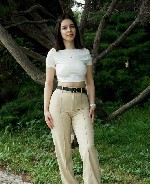 Девушка, ищу парня объявление но. 3823102: Самодостаточная ищет молодого мужчину для совместной жизни.