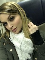 Вика без комплексов знакомлюсь для встречи.  Реал не за деньги а для взаимного удовольствия.  На втором фото написала свои контакты.  будем дружить ...