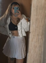 Ищу мужчину для интимных отношений,  мне бы хотелось чтобы мой
партнер был общительным и понимающим человеком ...