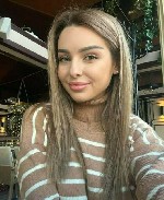 Успешная женщина ищет молодого компаньона.  Гарантирую полное содержание и комфортную жизнь.  Ценю позитивный настрой,  интеллект и готовность к новым впечатлениям.  
Детали в Telegram:  @MilfaPuta ...