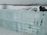 "Поставка ледяных блоков по всей России 
Всю логистику и транспортировку берем на себя 
Лед идеальной геометрии,  добычу производим станком,  грани и углы выдержаны,  что важно для работы скульпторо ...