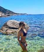 Молодая,  раскрепощенная девушка.  Ищу мужчину для встреч и незабываемых ощущений.  Хочу воплотить свои фантазии в реальность ...