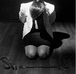 Интересно,  возникало ли у тебя желание ощутить себя хрупкой и беспомощной девочкой в руках Верха?

В поиске нижней на длительный срок.  
Опыт не важен для меня.  У меня были и молодые и зрелые раб ...