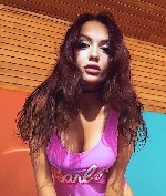 Ищу доброго,  спокойного мужчину от 35-ти лет.  Чистоплотность и
конфиденциальность обязательны.  В личную жизнь не вмешиваюсь.  О
себе:  симпатичная девушка стройного телосложения с легким
характе ...