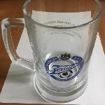 Для фаната Футбольного клуба "Зенит" - пивная кружка.  
Новая,  стеклянная.  
Всего за 1500 рублей.  
Отправлю в любую точку России.  
Почтовые расходы = 1000 рублей. 
Звоните:  +7(921)967-73-47 ...