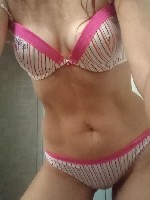 Ощути эту сладость в примерочной ТЦ,  в гостинице,  возможно,  у себя дома.  Романтика в кофейне или ресторане.  Легкие ласки в кинотеатре.  Интересные ФОТО и ВИДЕО,  беседа без запретов! ...