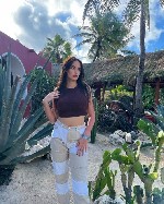 Я - сексуальная богиня,  готовая исполнить все твои желания.  Мягкие волосы,  стройная фигура и страстные объятия.  
Вотс-79263507768 
Телеграмм-Tinaxyy ...