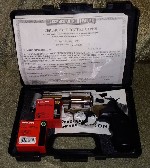 В комплекте:  
Сигнальный револьвер Ekol LOM 5,6 (хром).  
Паспорт.  
Пластиковый кейс.  
Патроны Hilti две пачки Кор-100/Зел-96.  
Мортира под ракеты.  
Цена 15.000 руб.  Для заказа пишите сооб ...