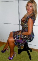 Ищу постоянного партнера для нечастых встреч,  парня или девушку.  Готова помогать материально,  возможно с проживанием,  помогу с переездом.  
Подробнее в телеграм @clubclassica ...