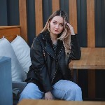 Приглашаю на встречу,  полную эротического блаженства.  Мои умелые руки и страстные поцелуи ждут тебя.  
Вотс-79296330985 
Телеграмм-KateSSEEE ...