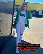 В сексе предпочитаю оральные ласки,  смотри мою страницу вконтакте ...