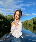 Ищешь чего-то особенного? Я - таинственная фея,  готовая околдовать тебя своей магией.  Загадочные глаза,  стройное тело и умение доставить удовольствие - со мной ты ощутишь себя на седьмом небе от уд ...