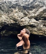 Скучаю по мужскому вниманию.  .  .  Ищу мужчину 35+ для тёплых,  нежных и
страстных встреч.  Важно:  взаимная симпатия и уважение ...