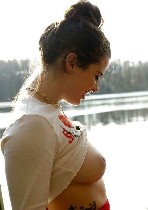 м.  Елизаровская,  Встану на колени и послушно смотря тебе в глаза отсосу твой член,  ласково и умело полижу тебе попку. ...