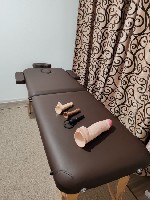 Девушка, ищу парня объявление но. 3708275: 2000 часик.  30 лет.  Супер ИНДИ.  Экспрессик 1500.  Страпончик +1500.  МБР+1500.  Куни 1000.