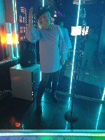 Здравствуйте,  меня зовут Елена,  57 лет.  Я дипломированный специалист по массажным техникам с опытом работы более 20 лет и мед.  образованием.  Имеются все дипломы,  сертификаты.  Провожу сеансы мас ...