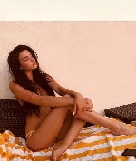 Симпатичная и независимая девушка хочет познакомиться с уверенным в себе мужчиной для интресных встреч. ...