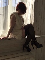 Индивидуально,  приглашаю к себе,  встречаюсь одна,  не салон.  30 лет! Фото мои.  Жду нашей встречи! Метро ул.  Дыбенко.  Саша 30 лет. ...