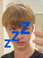 18 лет.  178 / 54 / 17 Приятный в общении) Телеграмм:  @psso2 ...