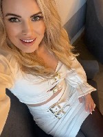 Обожаю интересных мужчин,  люблю чувственный секс,  нравится доставлять удовольствие и испытывать кайф! ...