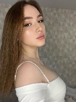 Привет,  я Настя! 🥰

Люблю йогу — она делает меня такой гибкой и лёгкой,  как пушистое облачко! 🧘‍♀️

Я милая брюнеточка с карими глазками,  которые будут смотреть на тебя с нежностью.  ✨

Со мн ...