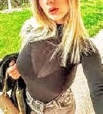 Я нижняя в постели,  люблю подчиняться адекватному верхнему мужчине обожаю делать глубокий минет,  люблю делать ануслинг,  анальный секс трах в горло,  золотой дождь принимаю,  разные ролевые игры.  Т ...