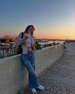 Ищу парня или мужчину,  с кем можно классно провести время,  по симпатии,  интересует одноразовые или встречи на постоянную основу)
тг @anaa_staysha ...