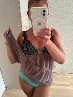 Познакомлюсь для онлайн общения! Мои домашние пикантные эро фоточки и видео Очень соблазнительные,  заведут,  поднимут даже то что давно упало!.  А также ВИРТ.  по видеозвонку! С моим сквиртом! Или от ...