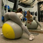 Зай звони я работаю круглосуточно час 2500 ночь 9800 !!!! ...