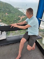 Приглашу кавказцев таджиков узбеков .  Люблю им отсасывать и когда они меня имеют.  Мне 47,  стройный пассивный нормальной внешности.  Я в Одинцово.  Место имею ...