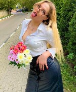 м.  Черная речка,  Под корешок с лизанием яиц.  Мои горячие и сладкие губы будут ласкать тебя до окончания,  ты получишь от меня все,  что пожелаешь и останешься доволен в любом случае. ...