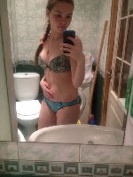 Молодая стройная девушка.  Продам свои откровенные фото и видео,  а также познакомлюсь с мужчиной.  
Пишите мне:  
Ватсап 89000259433
Телеграм @Galinasakulova ...