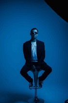 Приглашу на проф массаж.  Классический,  спортивный,  эротический,  на горячий релакс,  боди,  лингама.  
Метро Московская.  5 минут пешком .  
Пиши в тг или ватсап.  На почте редко.  
Телеграмм Ma ...