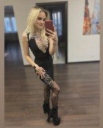 Я сексуальная,  красивая и без комплексов.  Познакомлюсь с умным,  добрым мужчиной ...