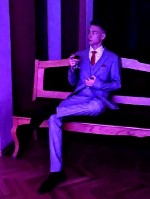 Ищу госпожу не старше 35 лет,  готов на любой вид подчинения,  от лизания ног,  до становления вашим туалетом. ...