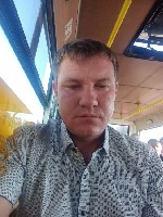 Молодой,  заботливый,  ласковый ищу даму для встречи ...