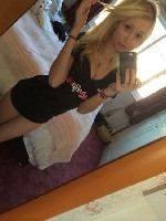 Крайне сексуальная,  обворожительная девушка скоротает вечерок с
симпатичным,  адекватным,  ухоженным мужчиной. ...