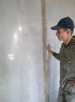 Штукатурка стен механизированная. Делаем глянцевание поверхности, не требует шпатлевания под обои. Делаем монтаж гипсокартона, шпатлевание, декоративную штукатурку, стяжку пола, гидроизоляцию, механиз ...