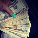 Меня зовут Джина Акампора, и сегодня я говорю как самый счастливый человек во всем диком мире, и я сказал себе, что любой кредитор, который спасает мою семью от нашей плохой ситуации, я расскажу имя в ...