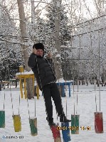 Разнорабочий ищет работу на разные работы оплата труда почасовая час работы 200 руб ...