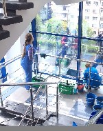 Аутсорсинговая клининговая компания ГИД предоставляет услуги профессиональной уборки помещений: 
• Уборка после ремонта и строительства 
• Услуги Домработницы 
• Мойка окон, балконов, фасадов здани ...