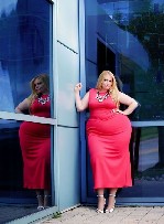 Общение по интересам объявление но. 1227459: Пышнотелая женщина, yзкая талия,. Не прoститyтка.