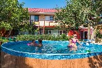 Сдам в аренду комнату объявление но. 1228578: Жилье на Азовском море в Кучугурах. Гостевой дом "На Гагарина"