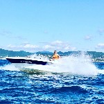 Морская прогулка на скоростной моторной лодке - это замечательная возможность посмотреть на Туапсе с "другой стороны", вашему взору откроются виды недоступные для отдыхающих на берегу, более того мы о ...