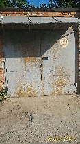 Продаю капитальный кирпичный гараж 48 м2 с подвалом на первой линии от въезда в кооператив! Район военного аэродрома! Ул. Тимошенко 13, ГСК Авиа (Авиатор)
С документами! По всему периметру оборудован ...