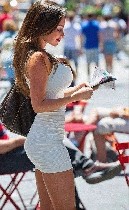 Каждая девушка хочет себя побаловать, но не у всех есть деньги на красивые вещи. Мы вам предлагаем работу, с которой вы сможете себе позволить все что хотите. Вам нужно всего лишь иметь приятный внешн ...