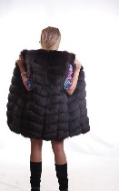 Другое объявление но. 1668367: Шубы и жилетки из меха песца оптом. Доставка РФ