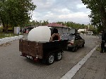 Продается дровяная помпейская печь для пиццы на прицепе.
Топка печи сложена из огнеупорного кирпича в виде купола, имеет очень хорошую теплоизоляцию (через 36 часов после работы при t-350-186 C в печ ...
